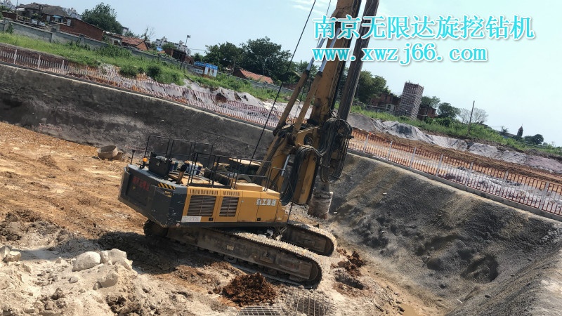 買新機(jī)鎖桿旋挖機(jī)應(yīng)該注意哪些事項(xiàng)？.jpg